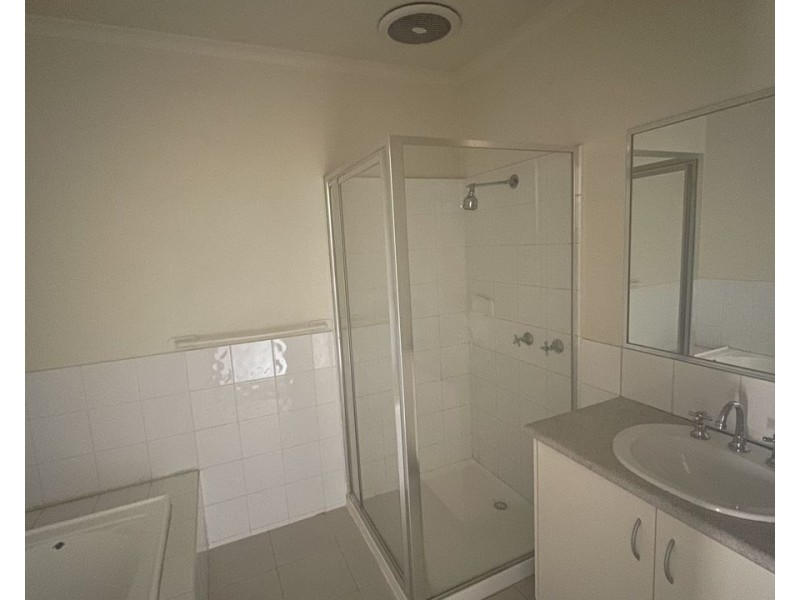 2/3 Jolley Street, Brunswick West VIC 3055