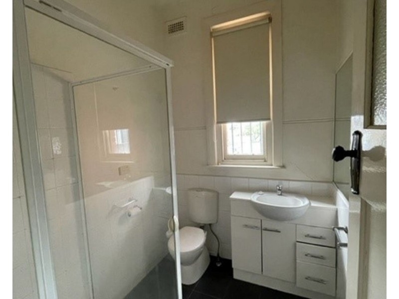 702A Sydney Road, Brunswick VIC 3056