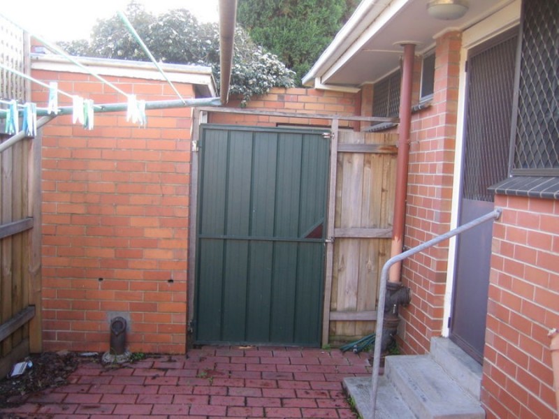 6/51 The Grove, Coburg VIC 3058