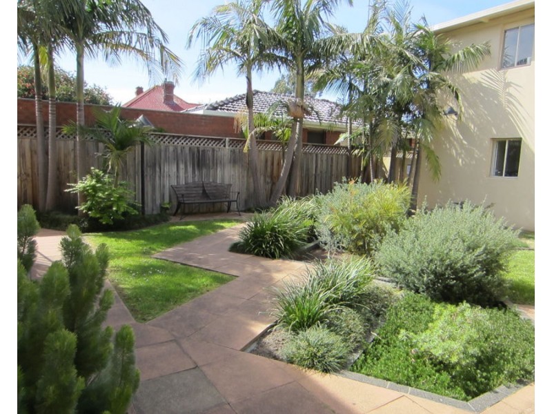 9/76 Heller Street, Brunswick West VIC 3055