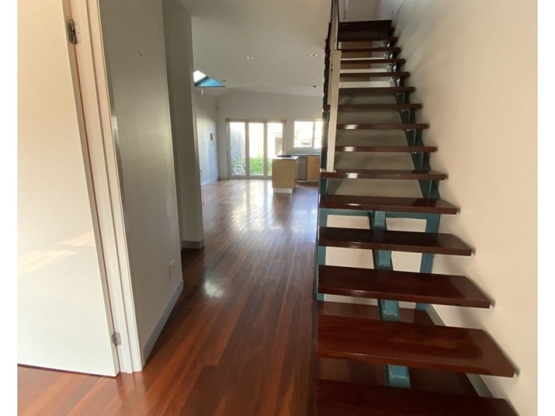 2/138 Albert Street, Brunswick VIC 3056