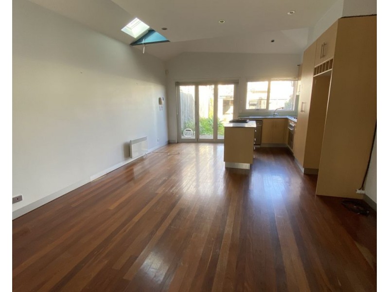 2/138 Albert Street, Brunswick VIC 3056