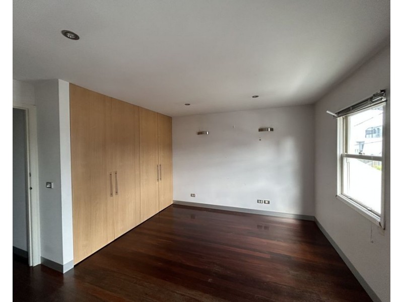 2/138 Albert Street, Brunswick VIC 3056