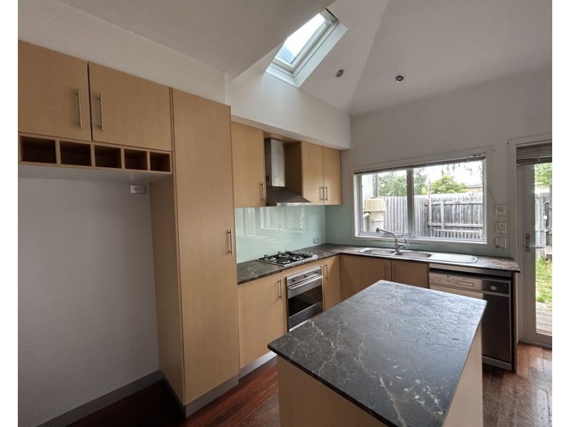 2/138 Albert Street, Brunswick VIC 3056