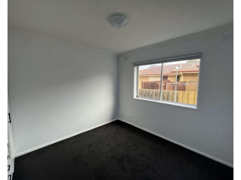 2/27 Stewart Street, Brunswick VIC 3056