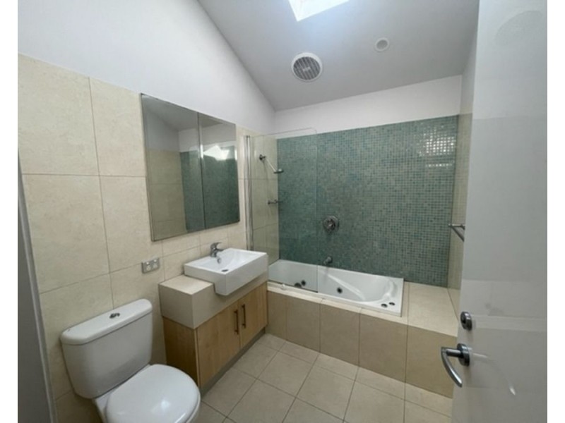 3/138 Albert Street, Brunswick VIC 3056