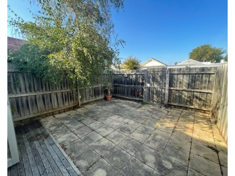 3/138 Albert Street, Brunswick VIC 3056