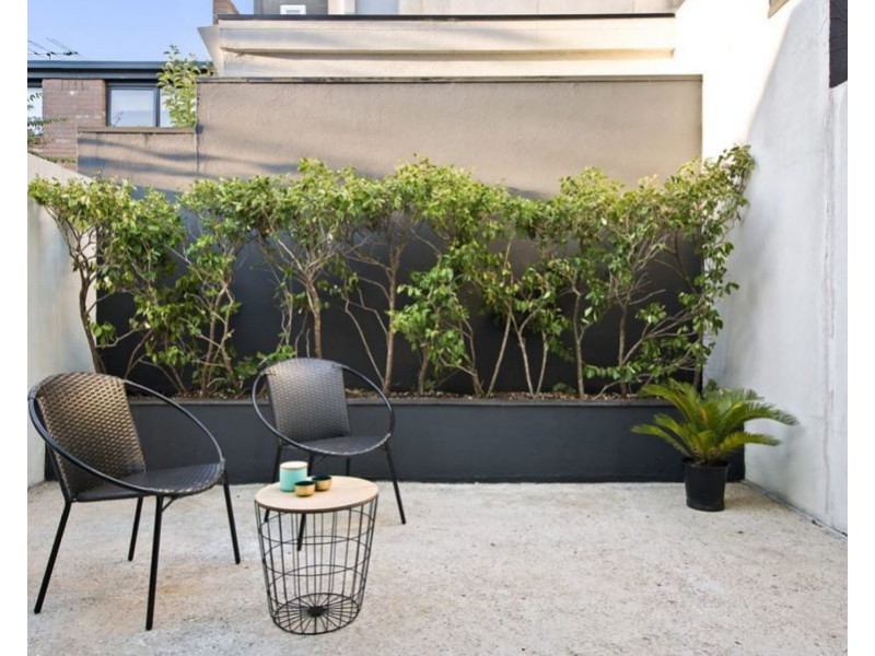 2/199 Barkly Street, Brunswick VIC 3056
