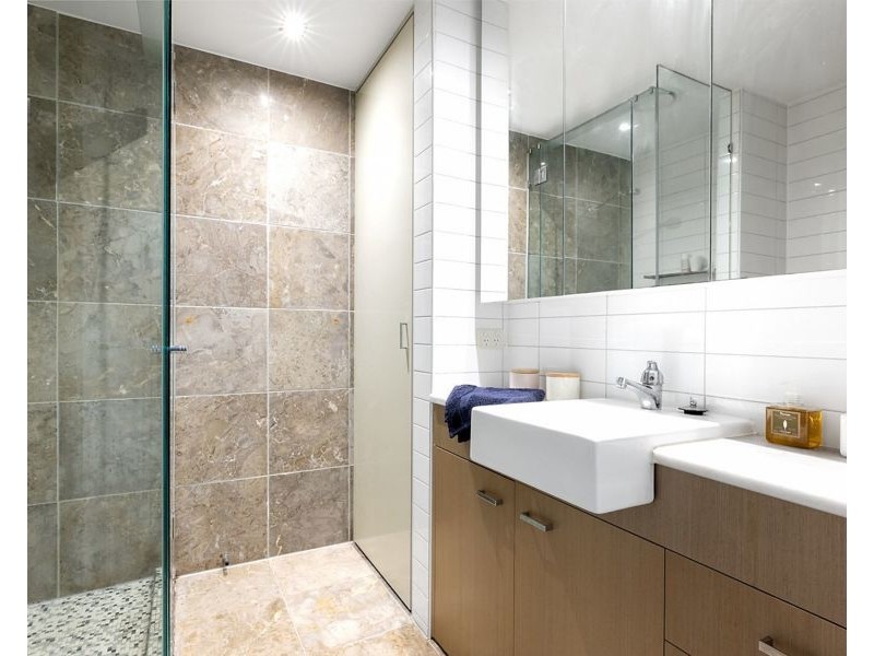 2/199 Barkly Street, Brunswick VIC 3056