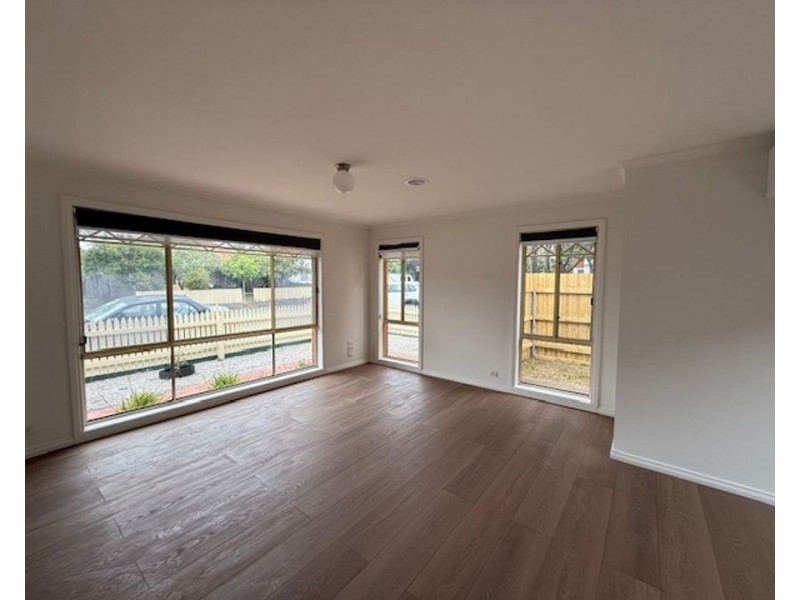 1/2 Hamilton Street, Brunswick West VIC 3055