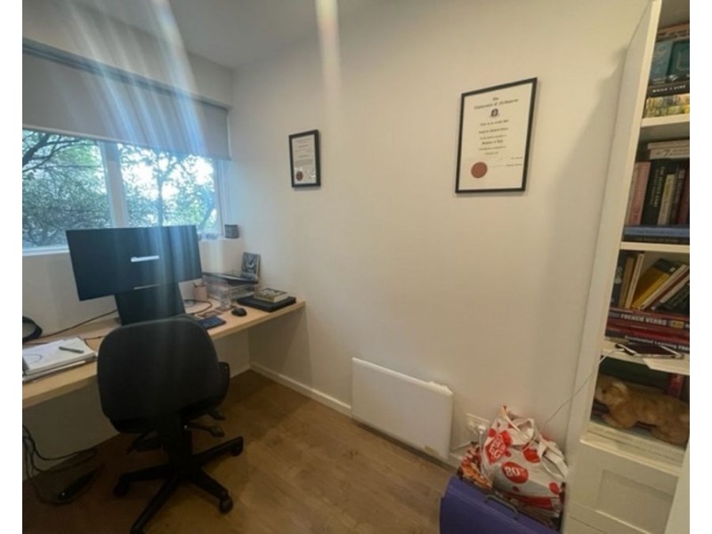 6/2B Loyola Avenue, Brunswick VIC 3056