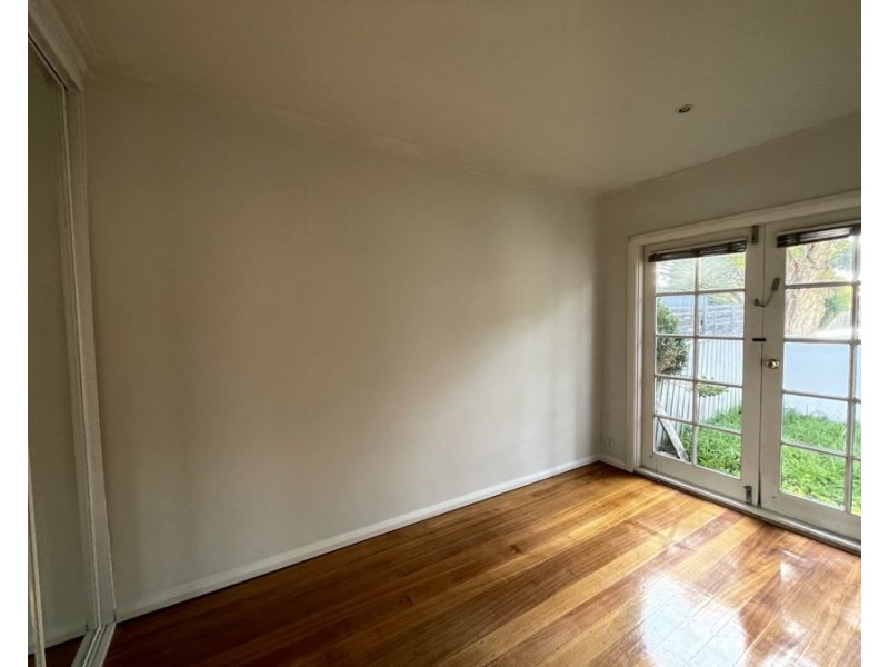 2/26 Mitchell Street, Brunswick VIC 3056