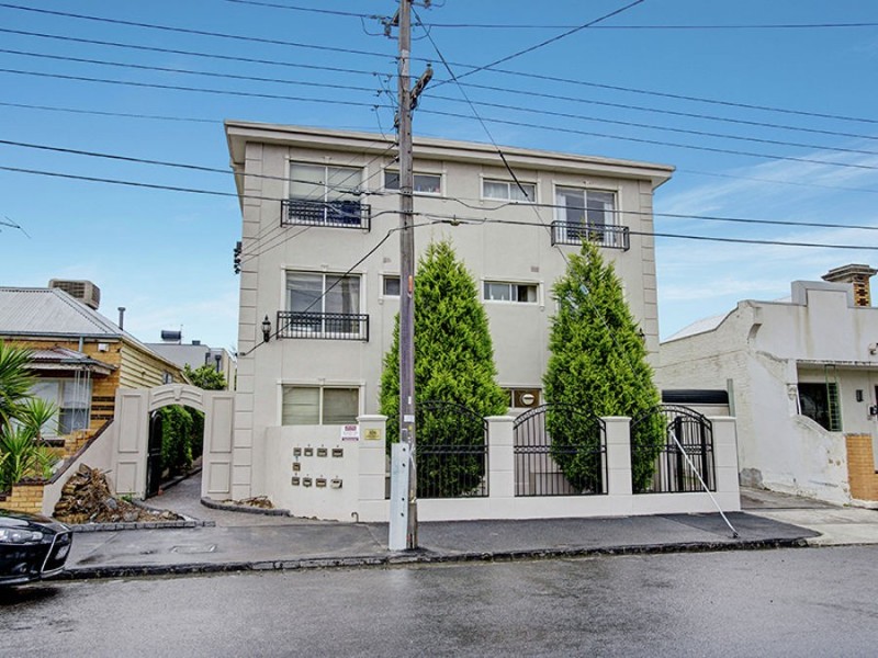 4/376 Barkly Street, Brunswick VIC 3056