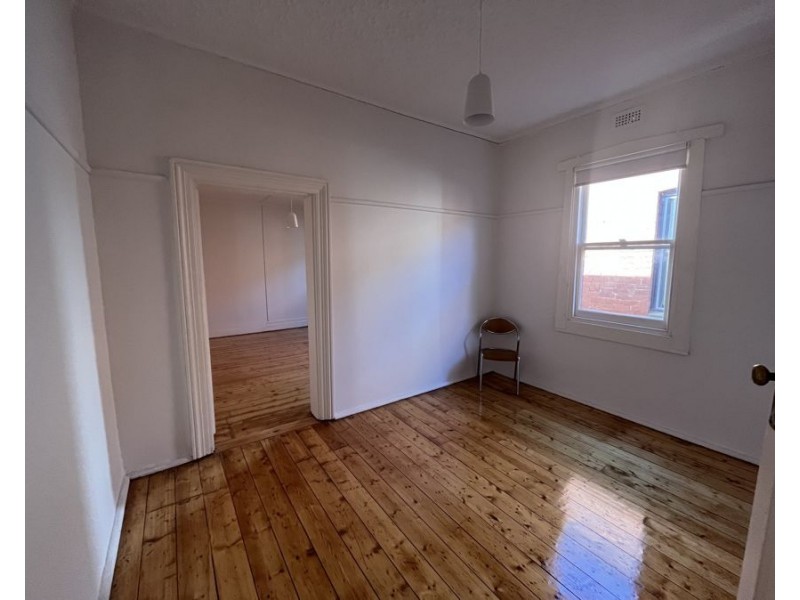 730A Sydney Road, Brunswick VIC 3056