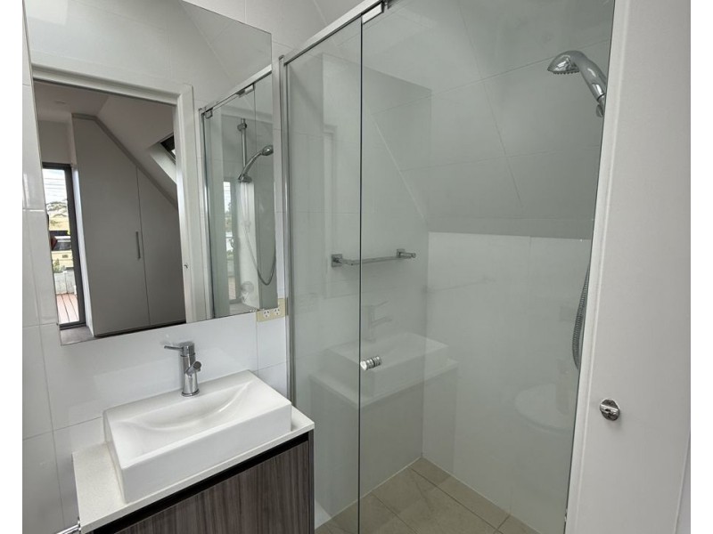 9/82 Blyth Street, Brunswick VIC 3056