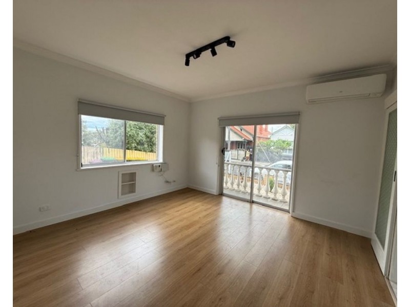 1/27 Stewart Street, Brunswick VIC 3056