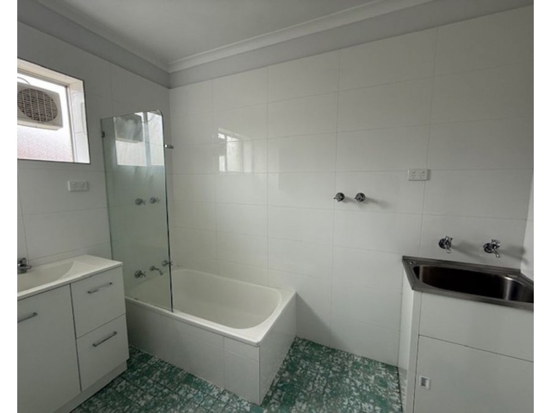 1/27 Stewart Street, Brunswick VIC 3056