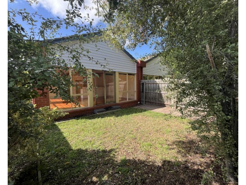 9 Hennessy Street, Brunswick VIC 3056