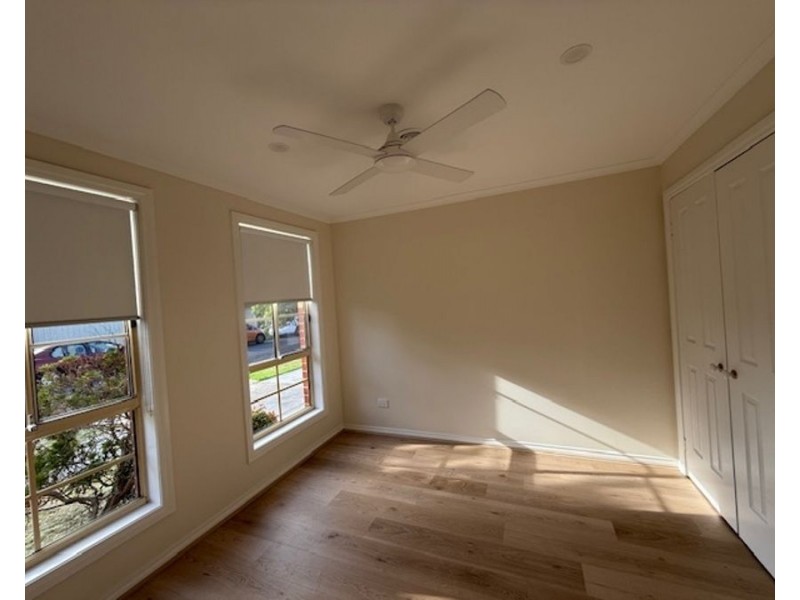 1b Sunshine Street, Pascoe Vale VIC 3044