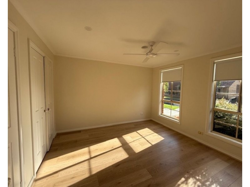 1b Sunshine Street, Pascoe Vale VIC 3044