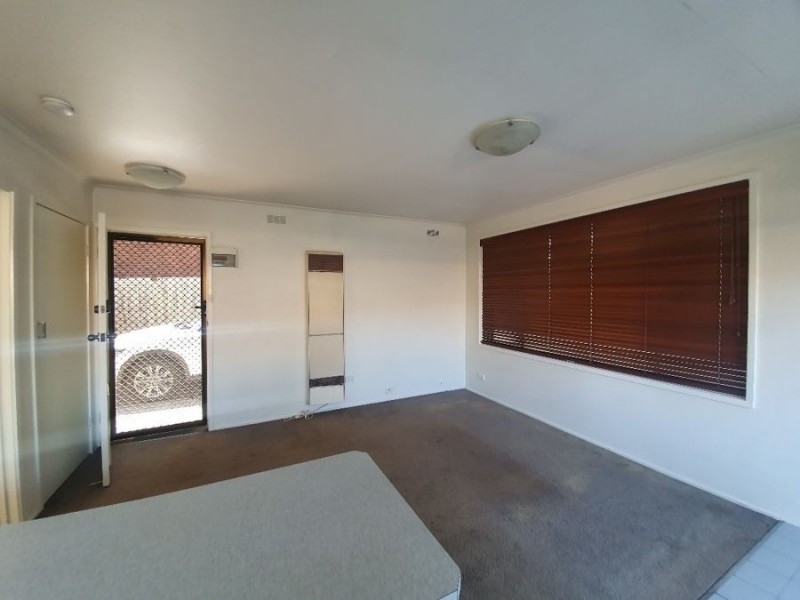 1/10 Fitzgibbon Avenue, Brunswick West VIC 3055