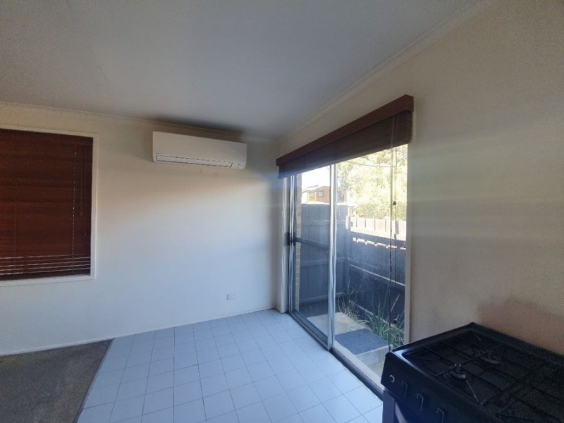 1/10 Fitzgibbon Avenue, Brunswick West VIC 3055