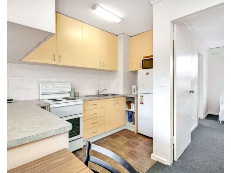 6/3 Passfield Street, Brunswick West VIC 3055