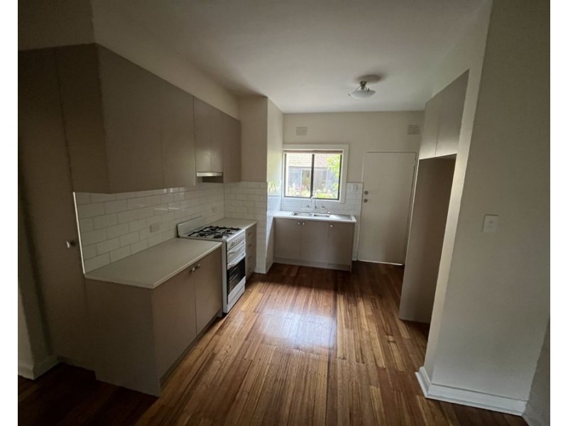 2/96A Stewart Street, Brunswick VIC 3056