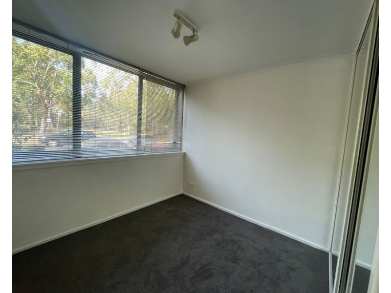 1/831 Park Street, Brunswick VIC 3056