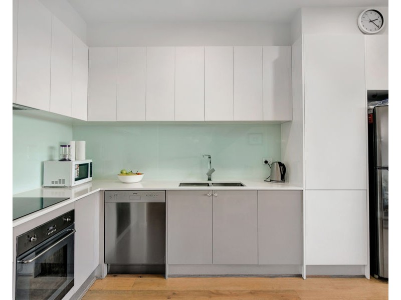 2/222 Keilor Road, Essendon VIC 3040