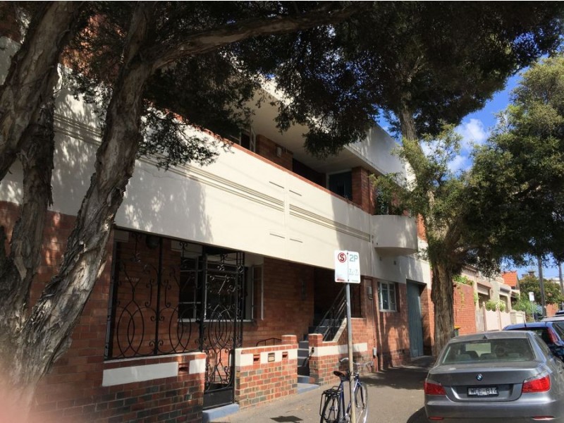 2/101 Lee Street, Carlton North VIC 3054