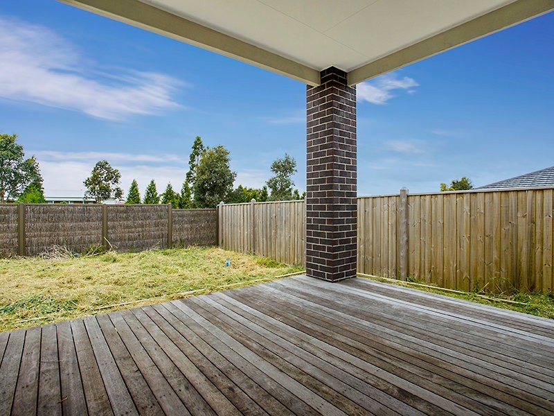 33 Fairhaven Avenue, Beveridge VIC 3753