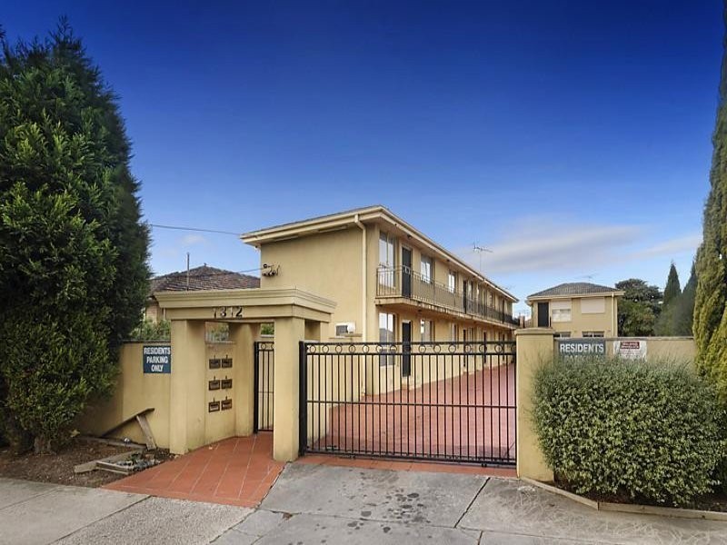 2/1312 Sydney Rd, Fawkner VIC 3060