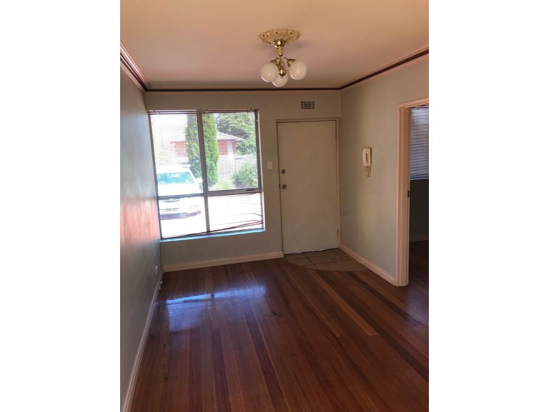 2/1312 Sydney Rd, Fawkner VIC 3060