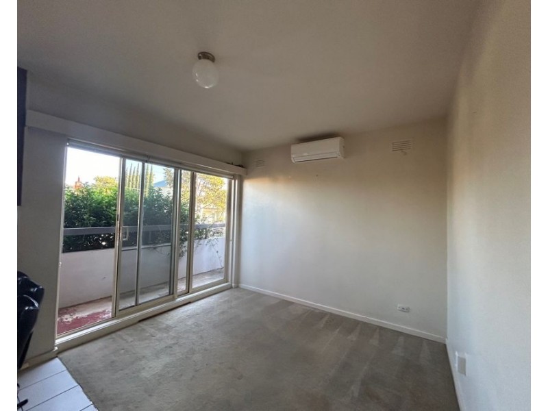 1/673 Park Street, Brunswick VIC 3056