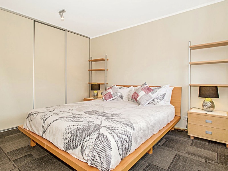1/455 Albion Street, Brunswick West VIC 3055
