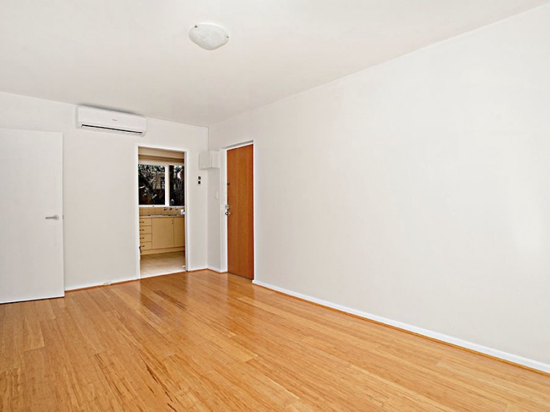 2/39 Davies Street, Brunswick VIC 3056