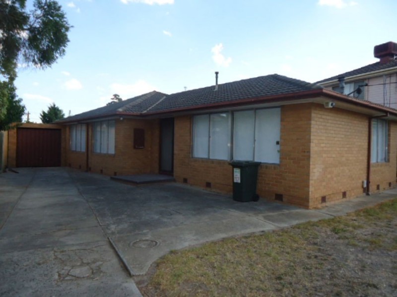 14 Katrina Drive, Gladstone Park VIC 3043