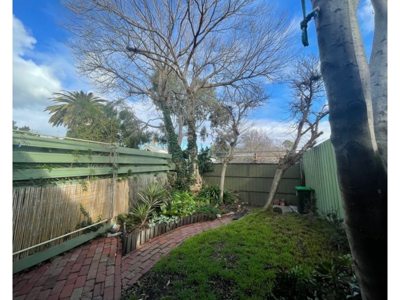 19 Bishop Street, Brunswick VIC 3056