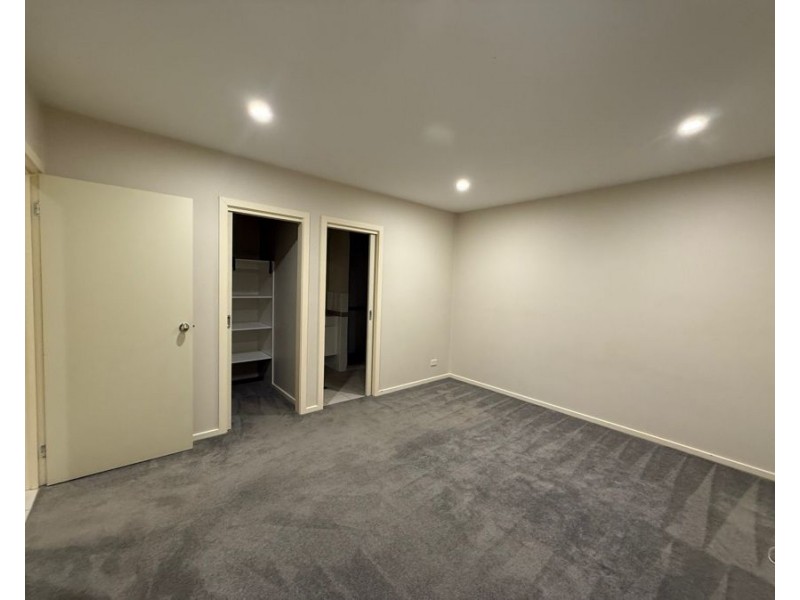 1/5 Curtis Place, Brunswick VIC 3056