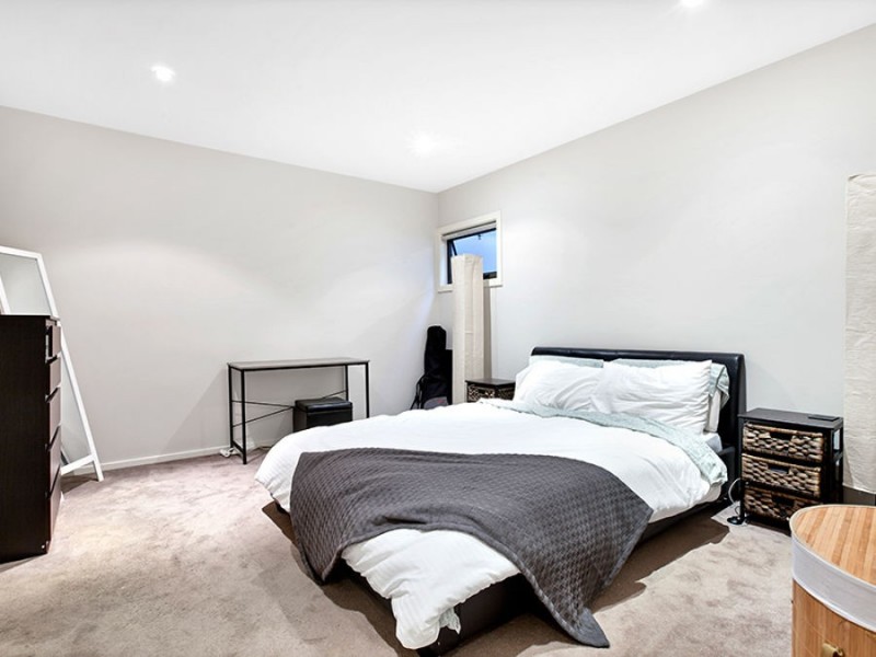 1/5 Curtis Place, Brunswick VIC 3056