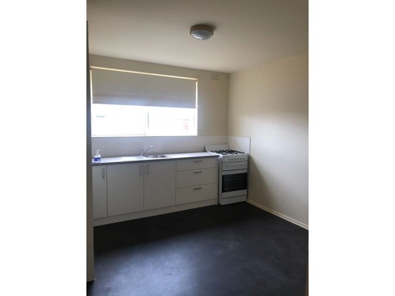2/36 Anderson Street, Pascoe Vale South VIC 3044