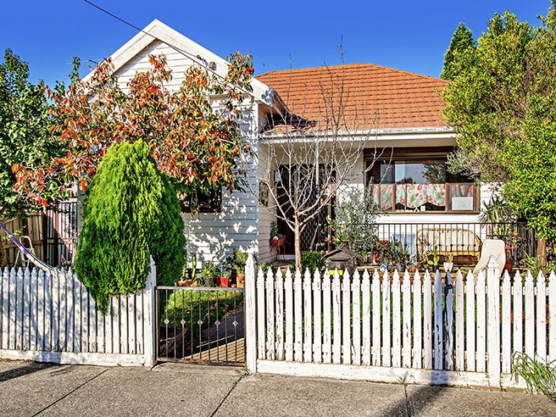 8 Alfred Street, Coburg VIC 3058