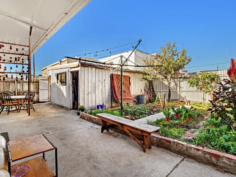 8 Alfred Street, Coburg VIC 3058