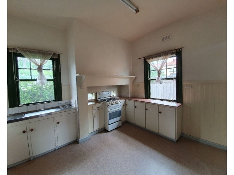 18 Wallace Street, Brunswick West VIC 3055