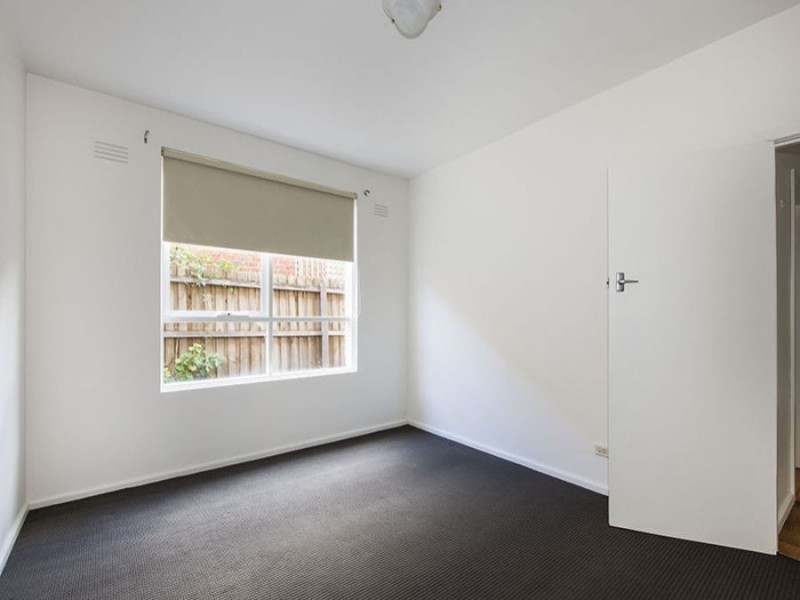 11/12 Fletcher Street, Essendon VIC 3040