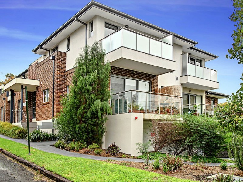 4/11 Church Street, Mitcham VIC 3132