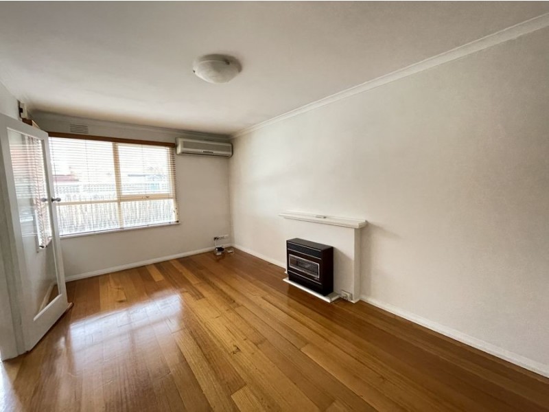 2/113 Melville Road, Brunswick West VIC 3055