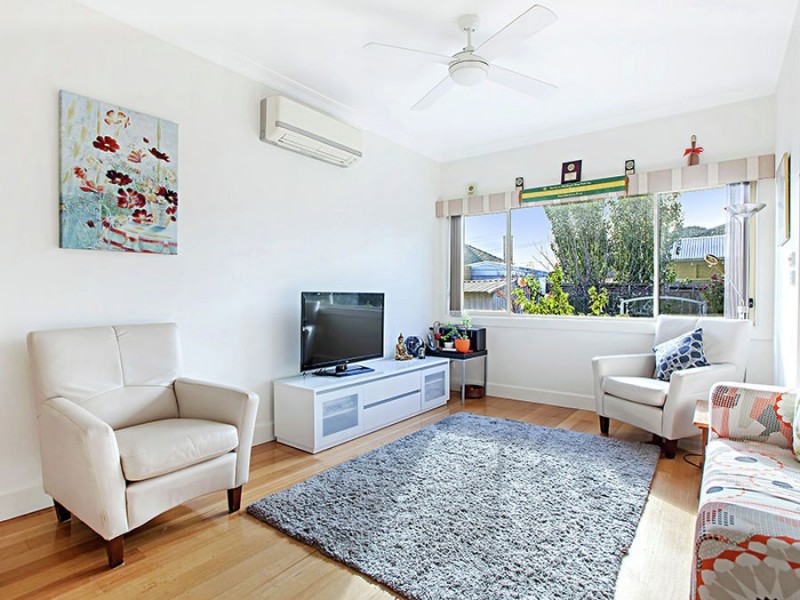 30 Ward Grove, Pascoe Vale South VIC 3044