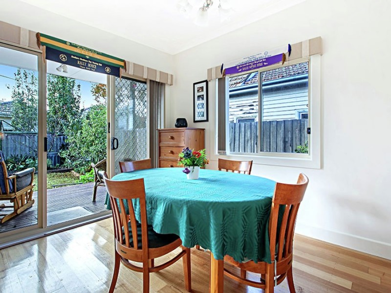 30 Ward Grove, Pascoe Vale South VIC 3044